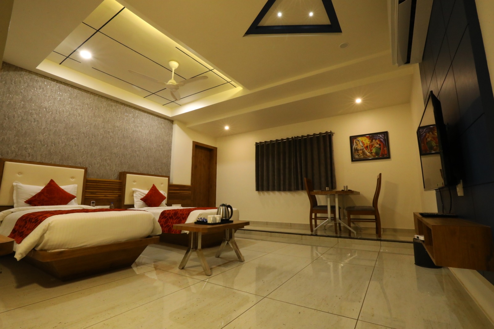 Executive Room
