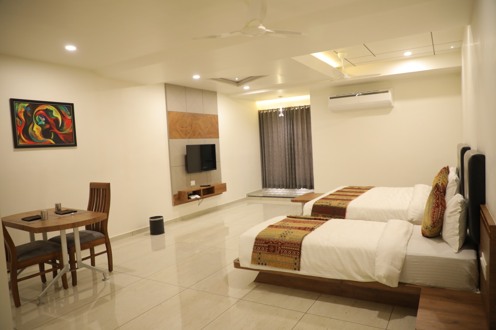 Premium Rooms