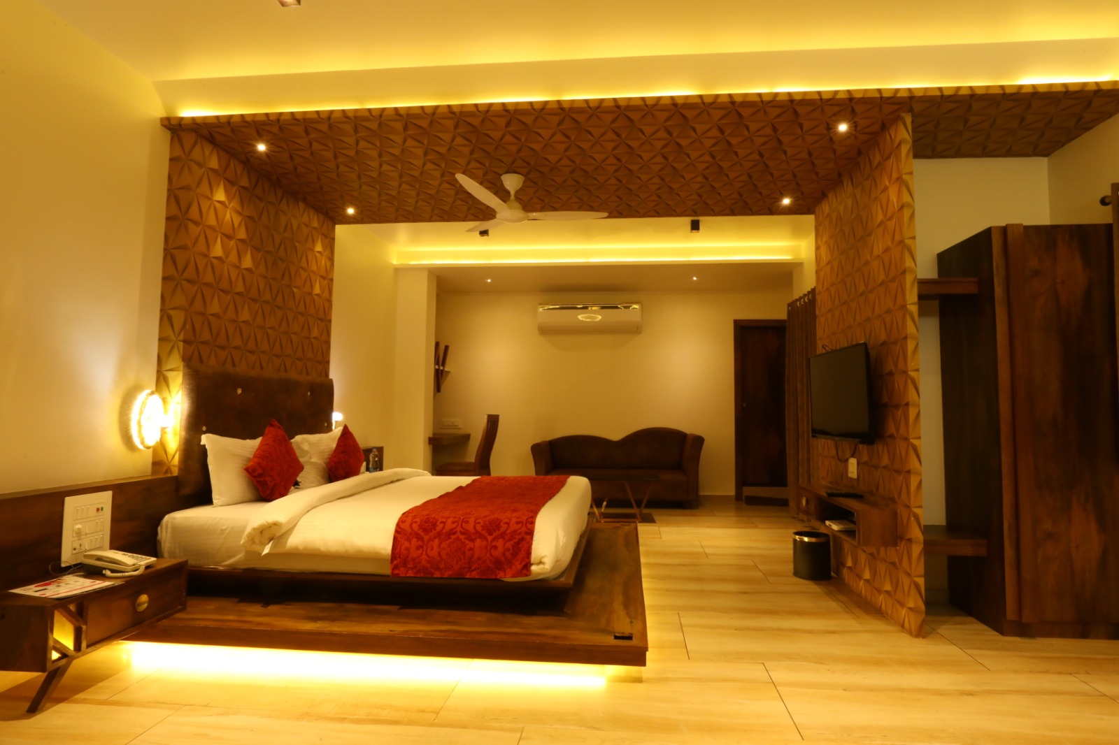 Suite Room